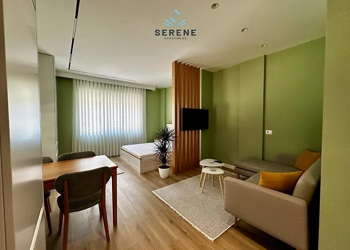Апартаменты Serene Корча